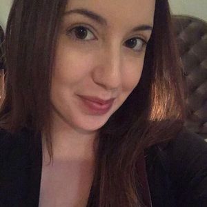 Meet your Posher, Rocio